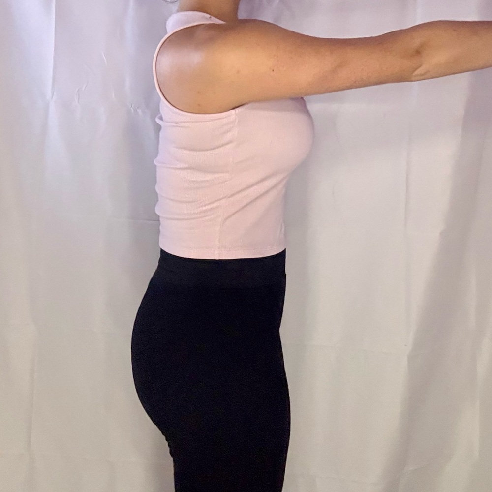Pink Sleeveless Ribbed Top - Picture 2 of 6